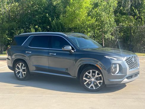 Used 2022 Hyundai Palisade Limited FWD image 1