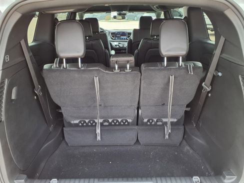 New 2026 Chrysler Pacifica Select w/ S Appearance Package FWD image 26