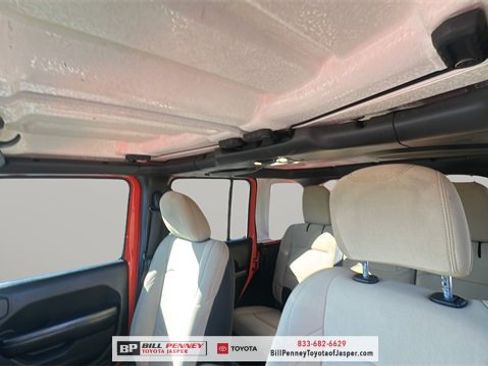 Used 2019 Jeep Wrangler Unlimited Sport S image 12