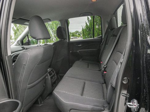Used 2023 Honda Ridgeline Sport image 7