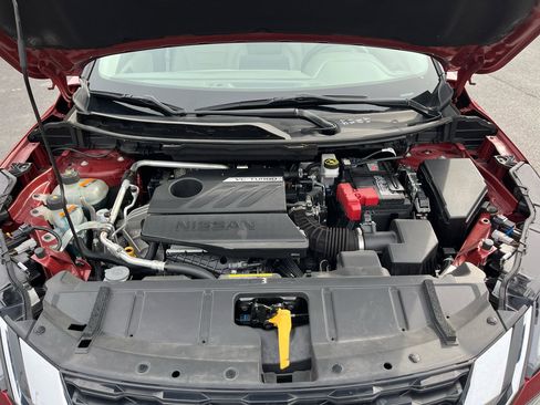 Used 2023 Nissan Rogue SL image 26