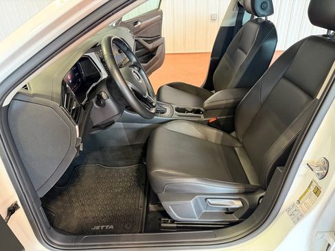 Used 2019 Volkswagen Jetta SEL FWD image 19
