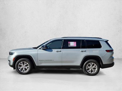 Used 2021 Jeep Grand Cherokee L Limited AWD/4WD image 8