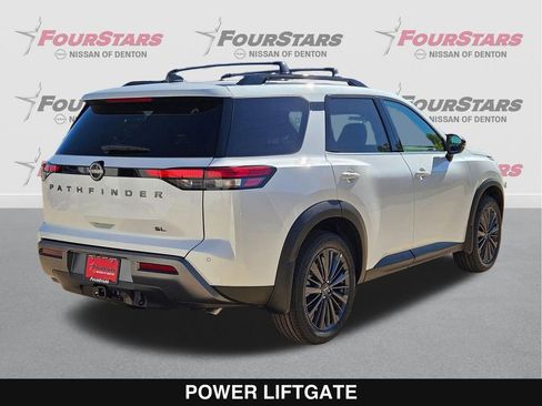 New 2026 Nissan Pathfinder SL FWD image 4