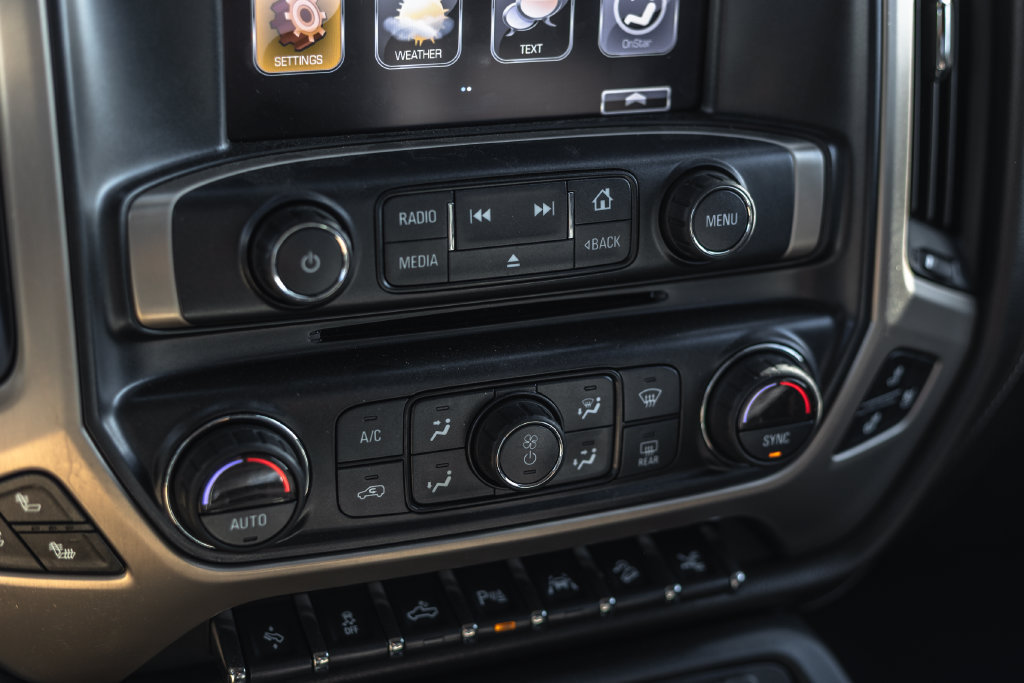 Used 2017 GMC Sierra 1500 Denali AWD/4WD image 8