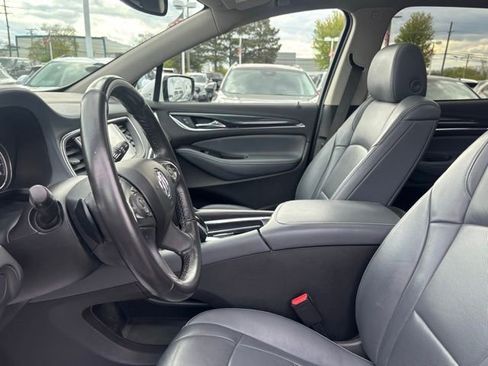 Used 2021 Buick Enclave Essence w/ Sound and Sites Package AWD/4WD image 12