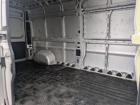 Used 2022 RAM ProMaster 2500 image 27