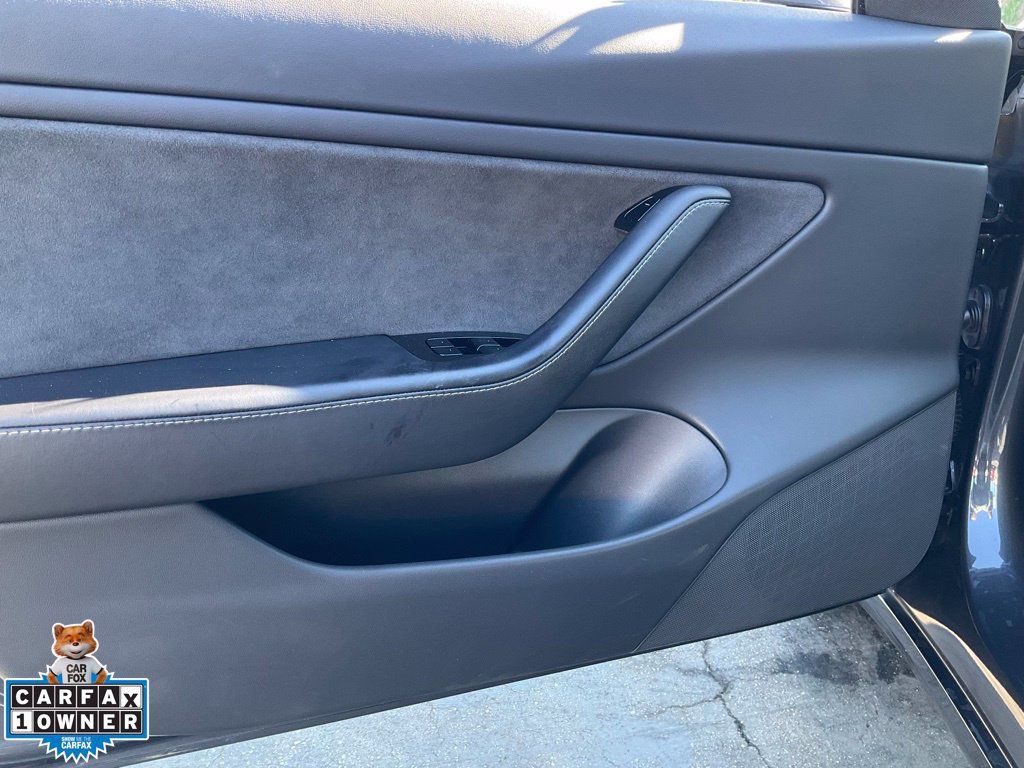 Used 2018 Tesla Model 3 Performance AWD/4WD image 23
