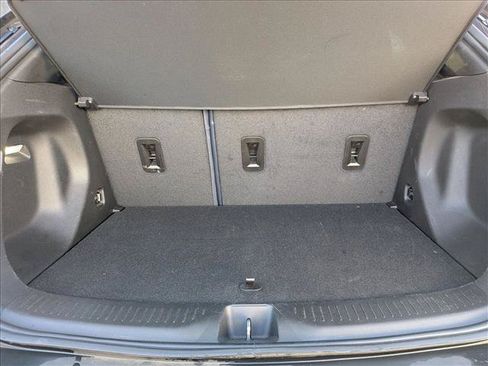 Used 2023 Chevrolet Bolt EUV Premier FWD image 5