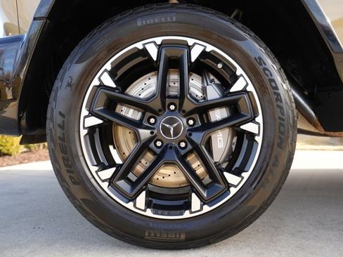 Used 2023 Mercedes-Benz G 63 AMG 4MATIC image 17