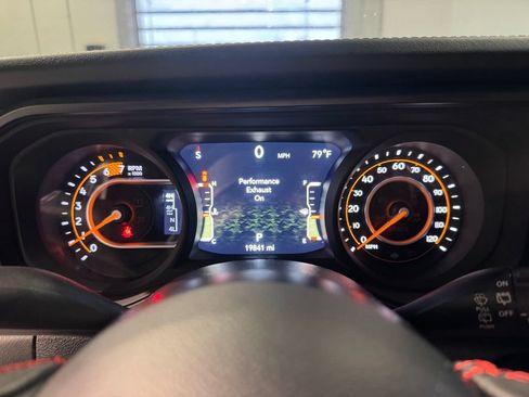 Used 2024 Jeep Wrangler Unlimited Rubicon 392 AWD/4WD image 21