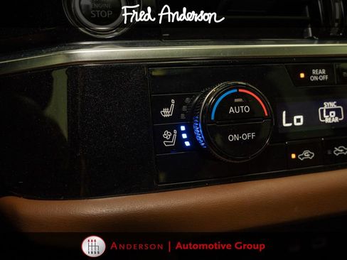 Used 2023 Nissan Pathfinder Platinum w/ Lighting Package (N93) AWD/4WD image 17