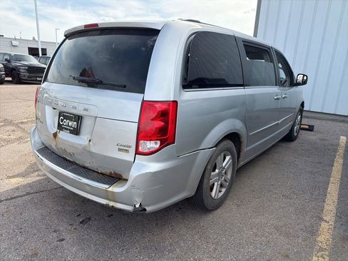 Used 2012 Dodge Grand Caravan Crew w/ Crew Value Pkg FWD image 4