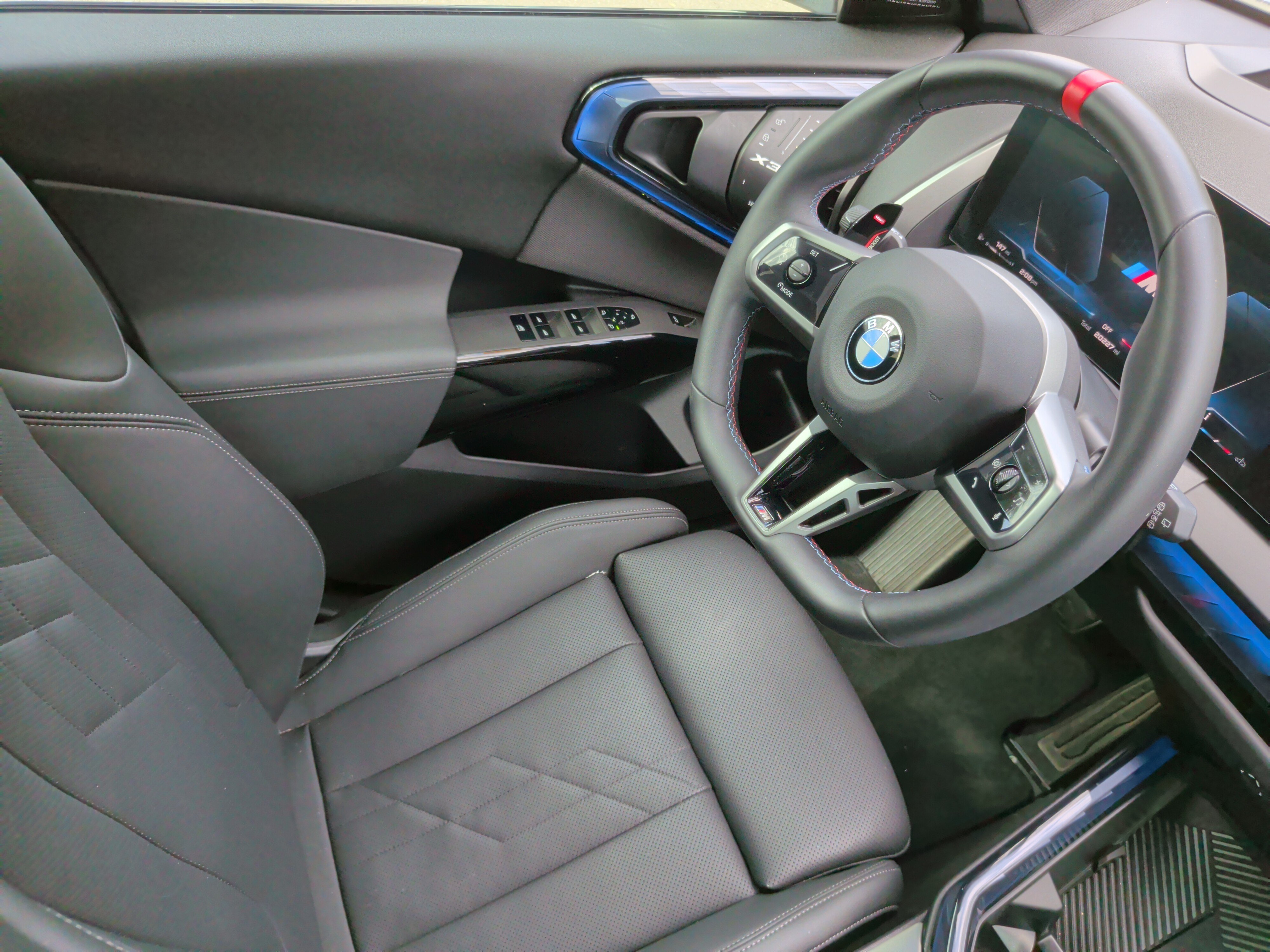 Certified 2025 BMW X3 M50 w/ Premium Package AWD/4WD image 32