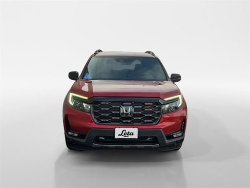 Certified 2022 Honda Passport TrailSport image 8