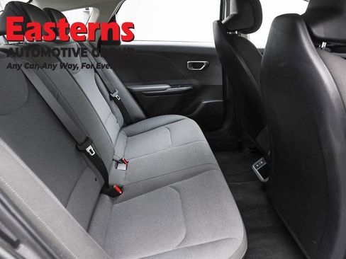 Used 2025 Kia K4 FWD image 22