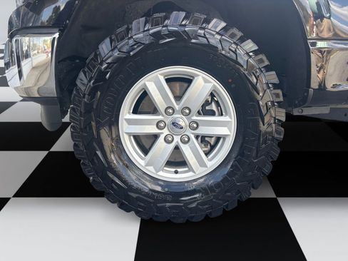 Used 2023 Ford F150 XLT AWD/4WD image 14
