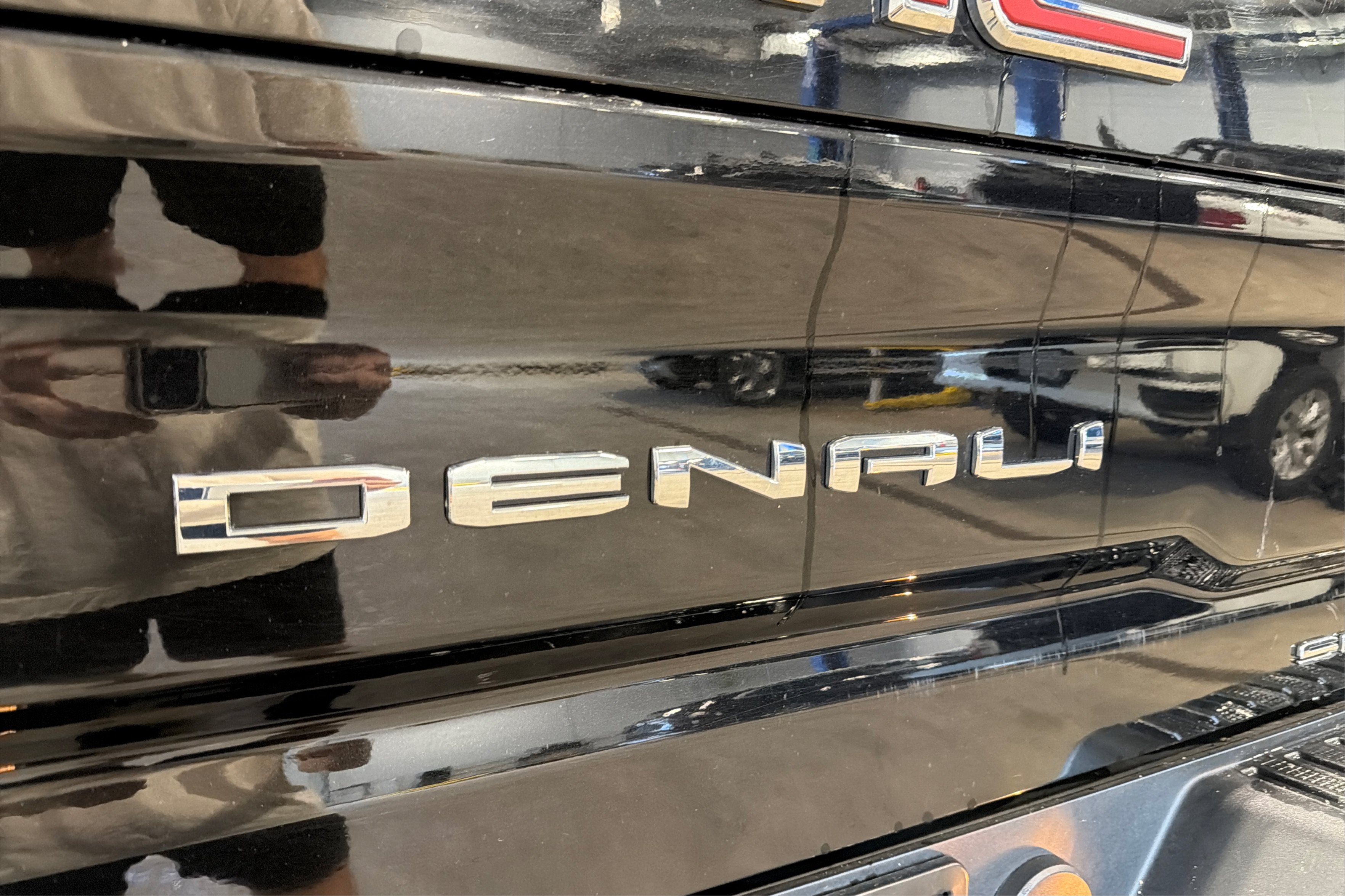 Used 2023 GMC Sierra 3500 Denali w/ Denali Black Diamond Edition AWD/4WD image 49
