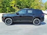 New 2025 Jeep Grand Cherokee Altitude image 2