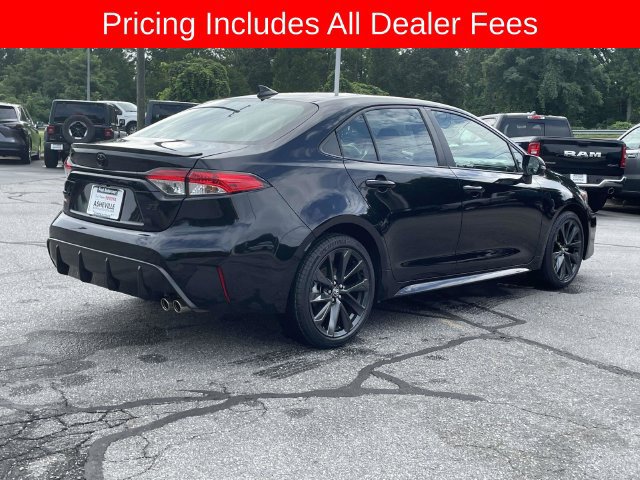 Used 2024 Toyota Corolla SE FWD image 5