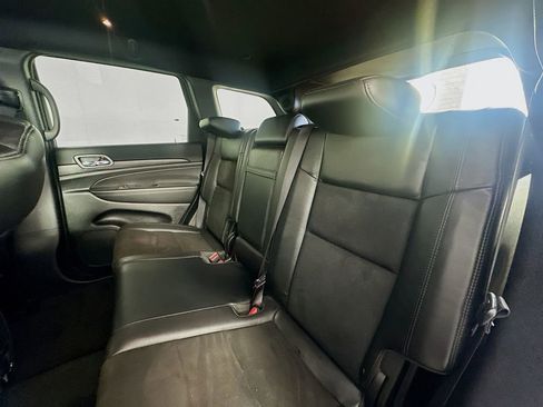 Used 2022 Jeep Grand Cherokee Laredo X image 23