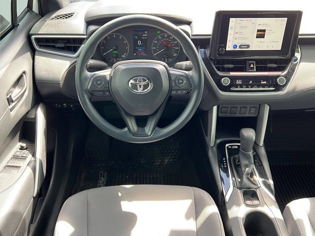 Used 2024 Toyota Corolla Cross AWD Hybrid image 12