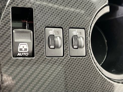 Used 2022 Toyota 4Runner TRD Off-Road Premium AWD/4WD image 21
