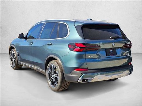 Used 2026 BMW X5 sDrive40i w/ Climate Comfort Package image 9