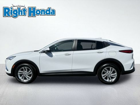Used 2026 Buick Envista Preferred FWD image 3