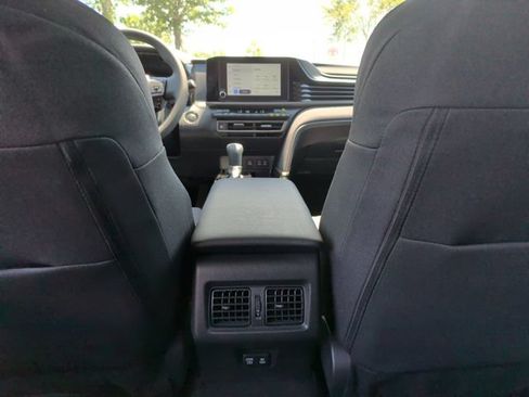 Used 2025 Toyota Camry LE w/ Convenience Package FWD image 32