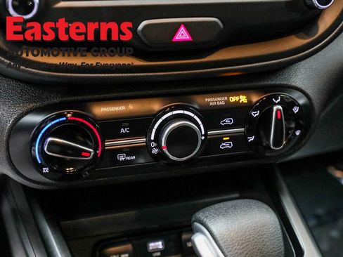 Used 2025 Kia Soul LX w/ LX Technology Package image 20