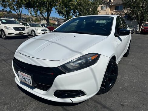 Used 2015 Dodge Dart SXT FWD image 1