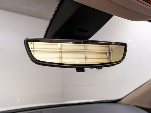 Used 2023 Buick Enclave Avenir w/ Avenir Technology Package FWD image 19