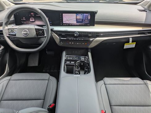 New 2026 Nissan Murano Platinum AWD/4WD image 17