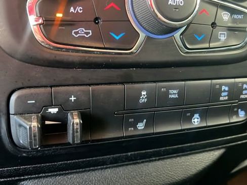 Used 2017 RAM 1500 Outdoorsman AWD/4WD image 12