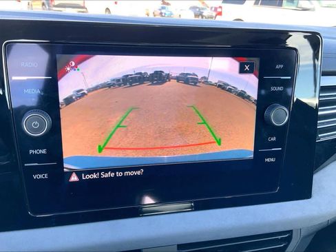 Used 2025 Volkswagen Jetta SE image 26