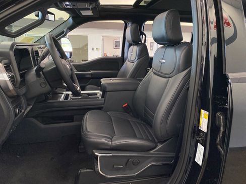 New 2026 Ford F350 Platinum image 39