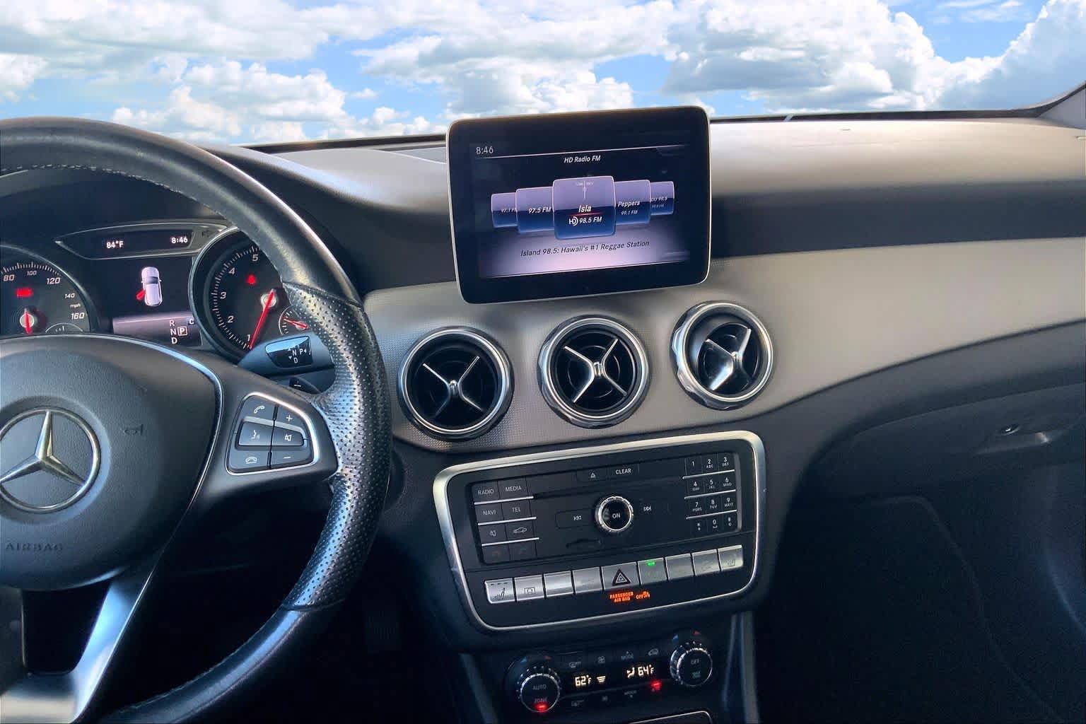 Used 2019 Mercedes-Benz GLA 250 4MATIC image 15