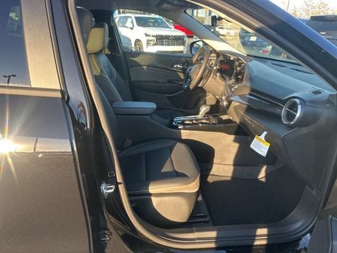 New 2026 Chevrolet Trax ACTIV w/ Driver Confidence Package FWD image 31