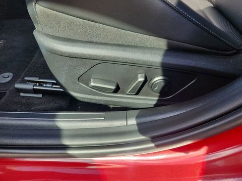 Certified 2023 Hyundai Elantra Limited image 25