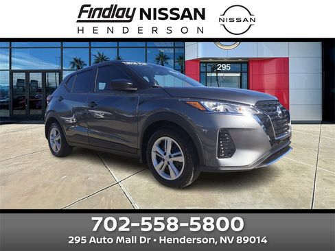 New 2025 Nissan Kicks Play S image 1