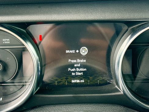 Used 2021 Jeep Wrangler Unlimited Sahara image 13