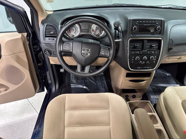 Used 2016 Dodge Grand Caravan SE w/ Quick Order Package 29E SE FWD image 14