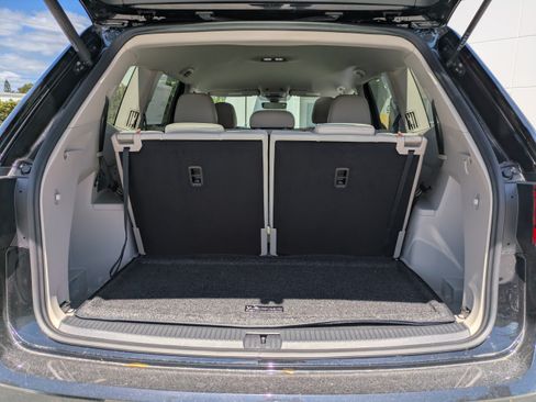 New 2026 Volkswagen Atlas SE FWD image 13