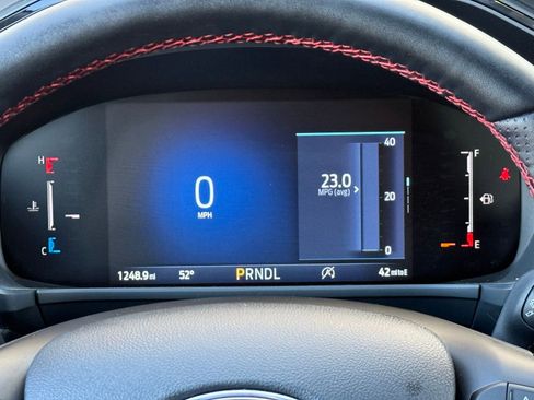 Used 2025 Ford Escape ST-Line Select image 25