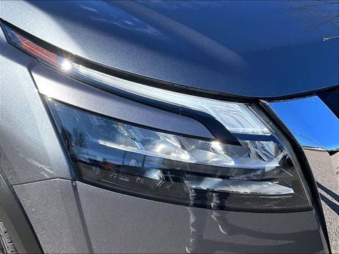 Certified 2025 Nissan Pathfinder SL w/ Cargo Package image 32