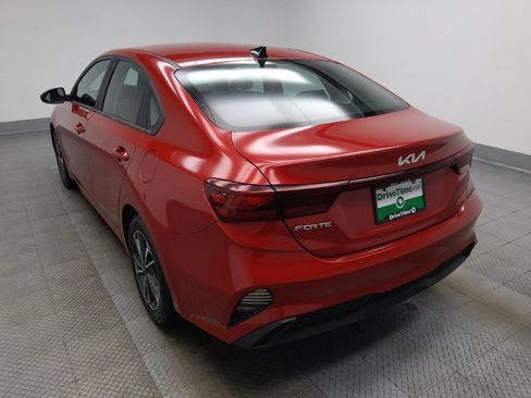 Used 2022 Kia Forte LXS FWD image 5