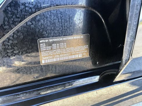 Used 2020 BMW 330i xDrive Sedan w/ Convenience Package image 24