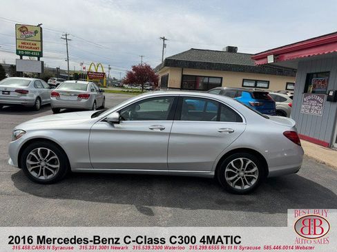Used 2016 Mercedes-Benz C 300 4MATIC Sedan image 4