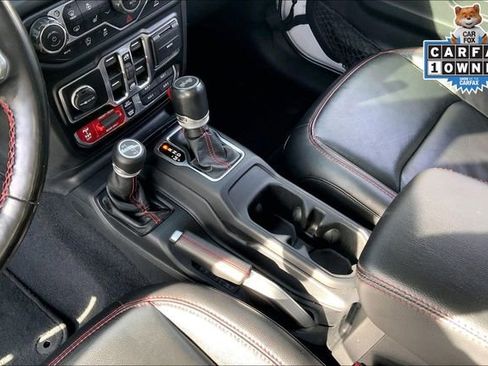 Used 2021 Jeep Wrangler Unlimited Rubicon w/ Xtreme Recon 35" Tire Package image 16